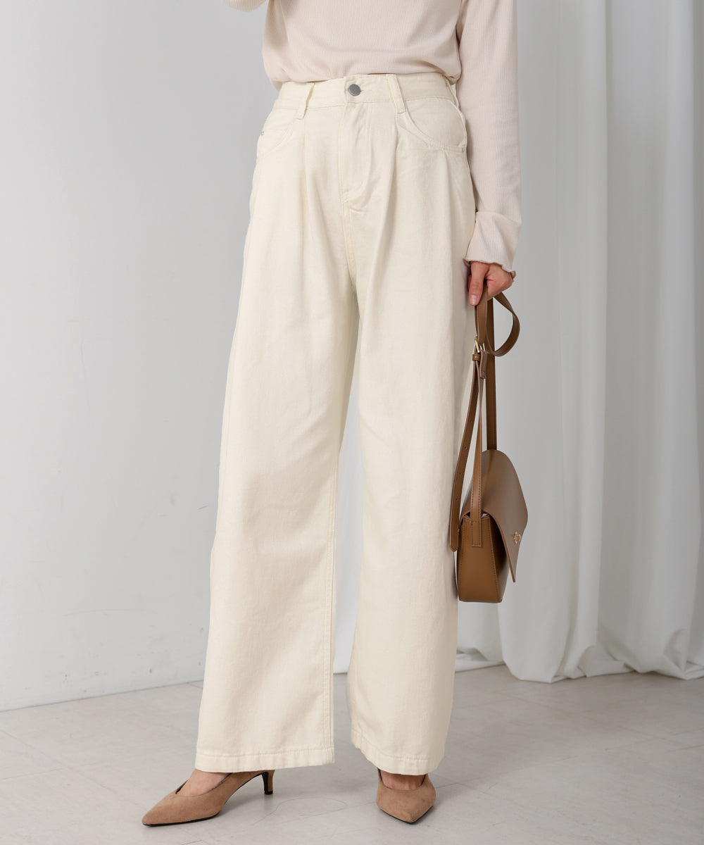 タックワイドパンツ