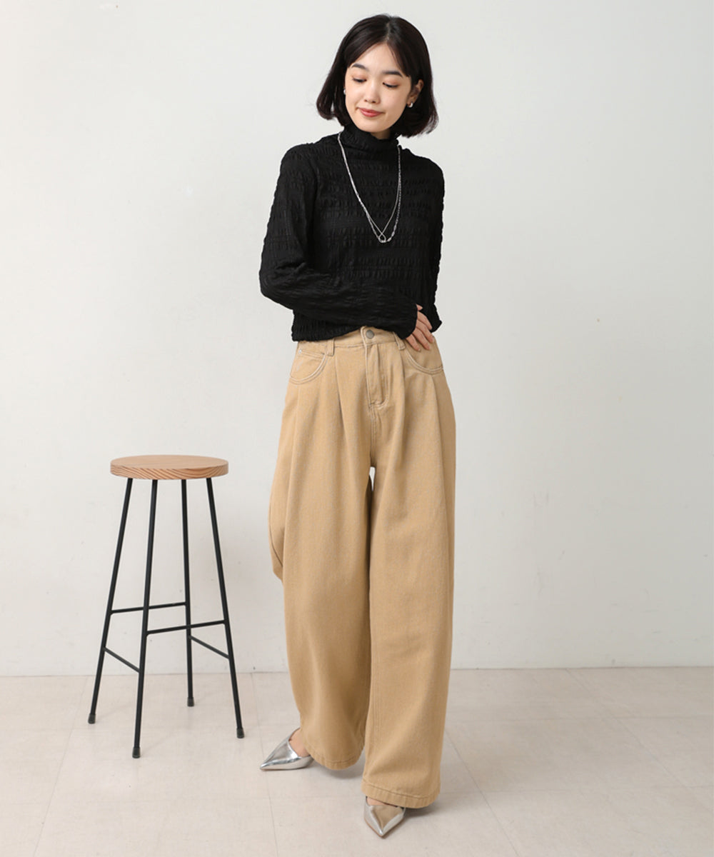 タックワイドパンツ