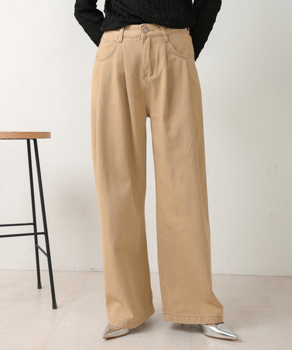 タックワイドパンツ