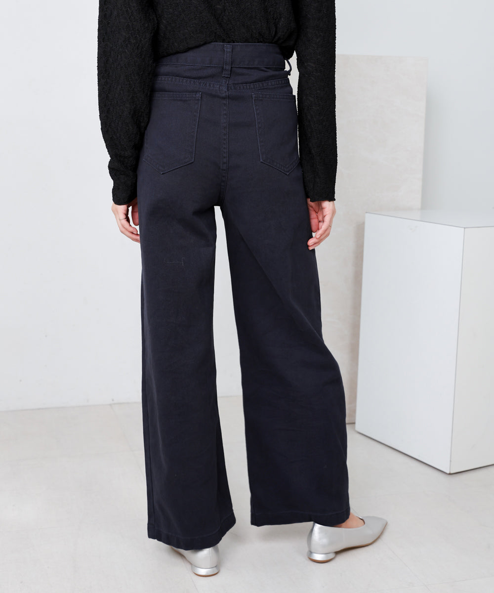 タックワイドパンツ