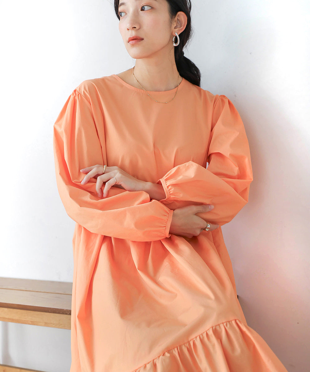 【WEB限定】ギャザー切替ワンピース