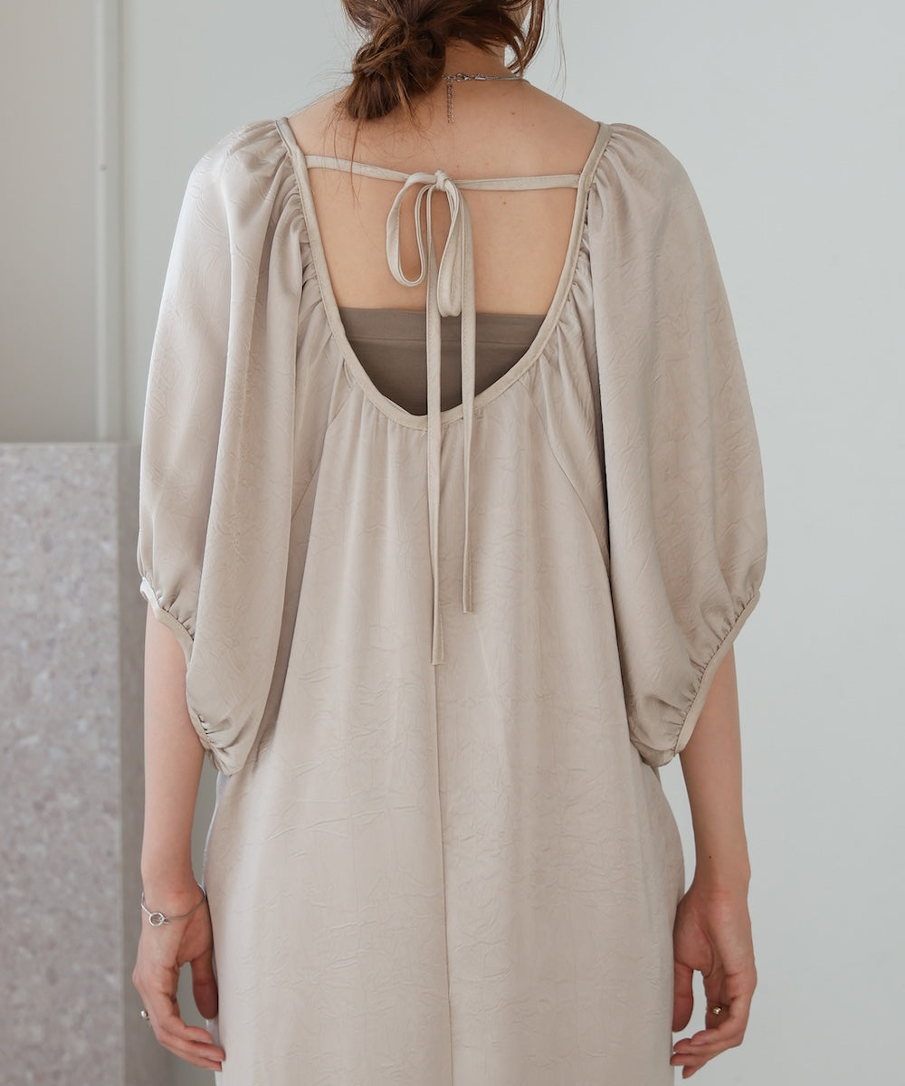 ギャザースリーブワンピース