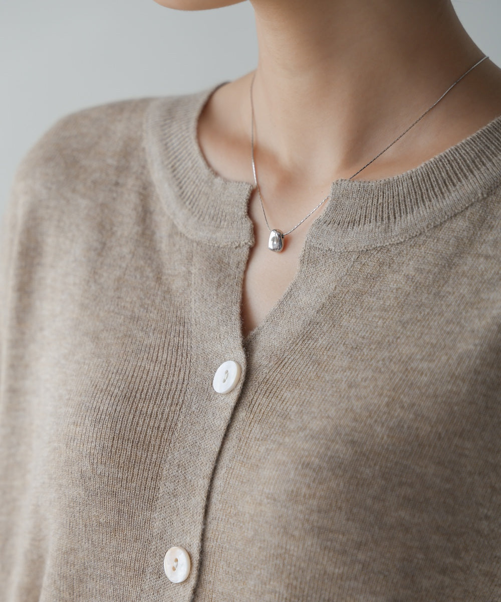 ソフトタッチキーネックカーデ