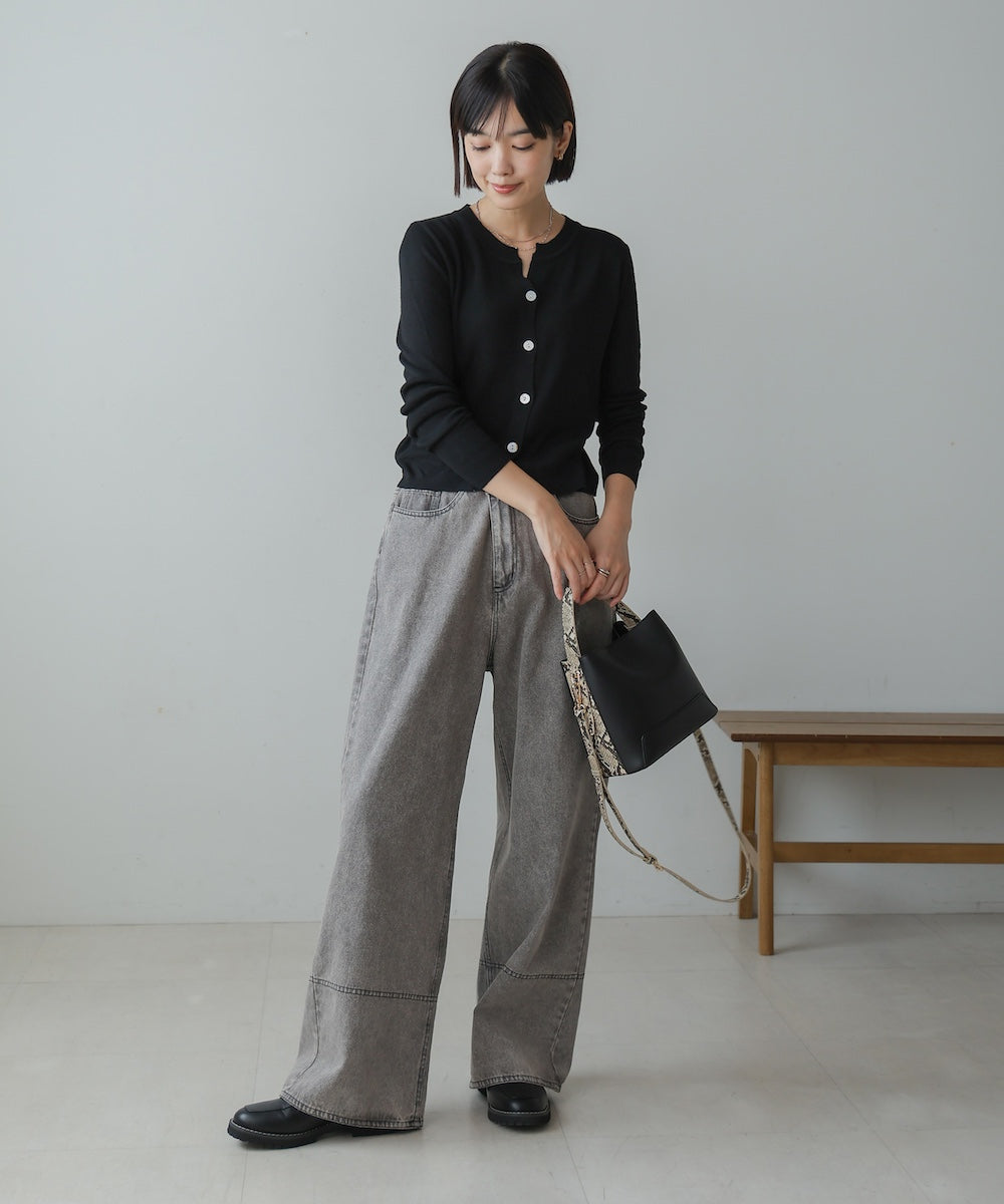 ソフトタッチキーネックカーデ