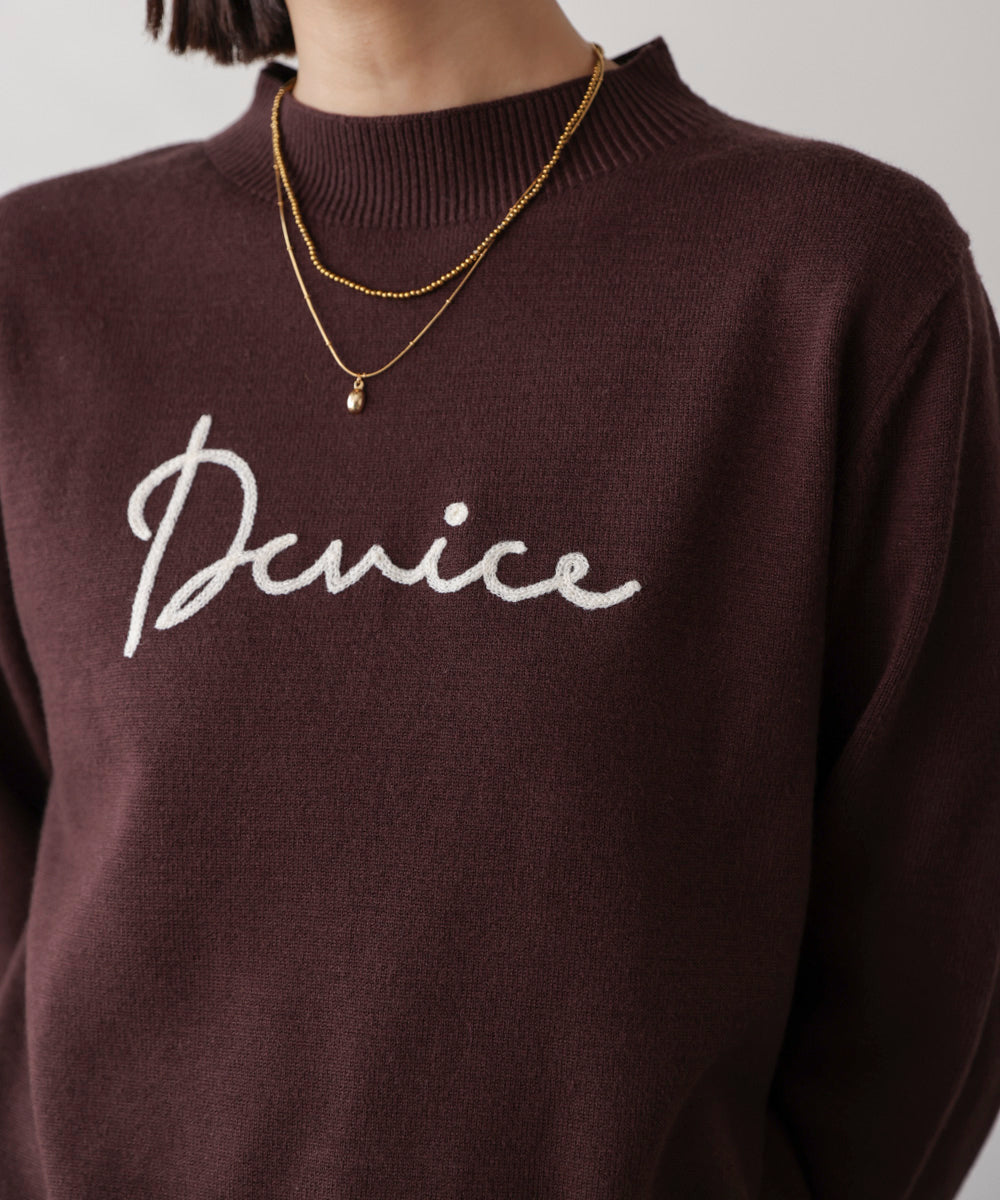 刺繡ロゴニット