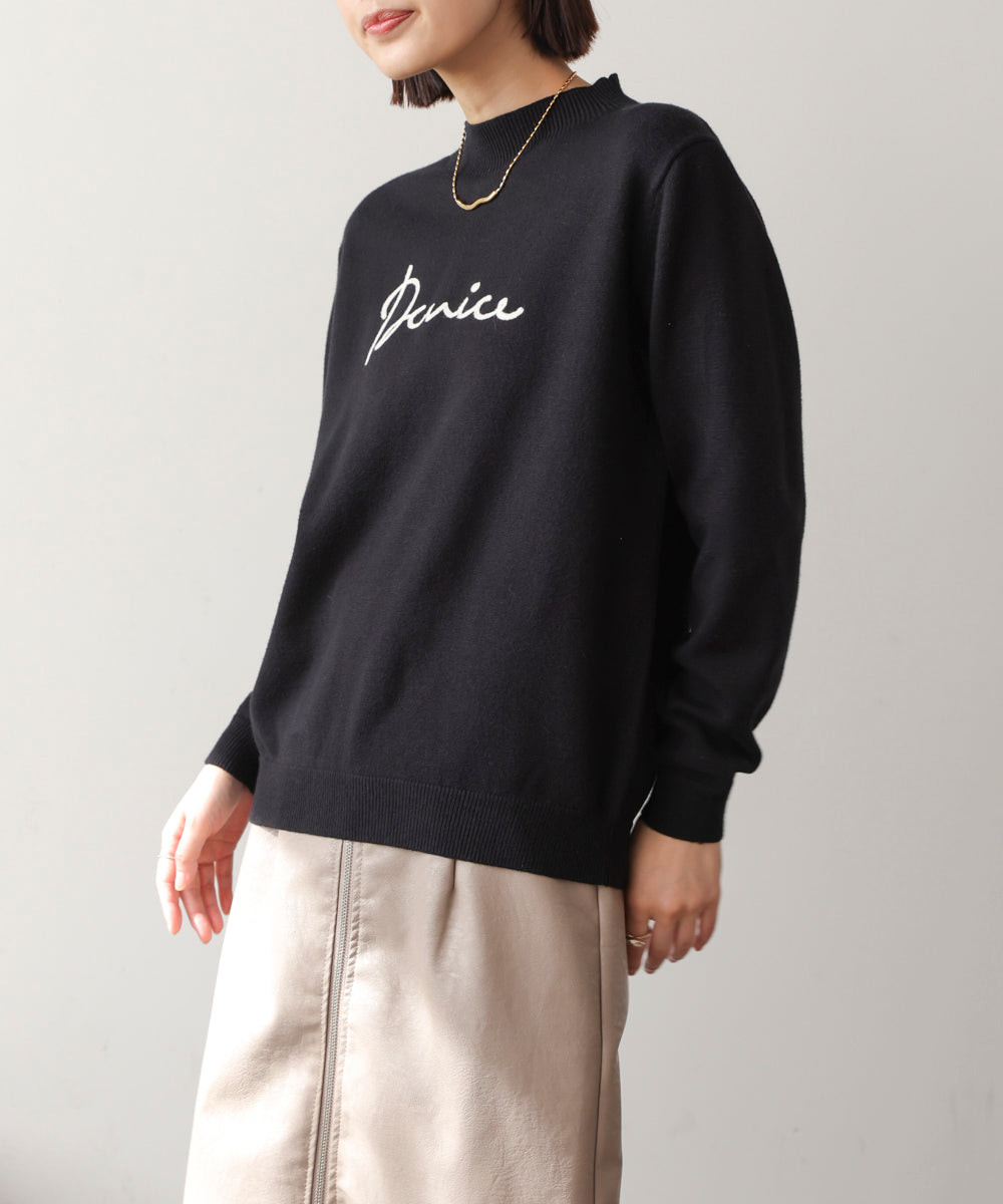 刺繡ロゴニット