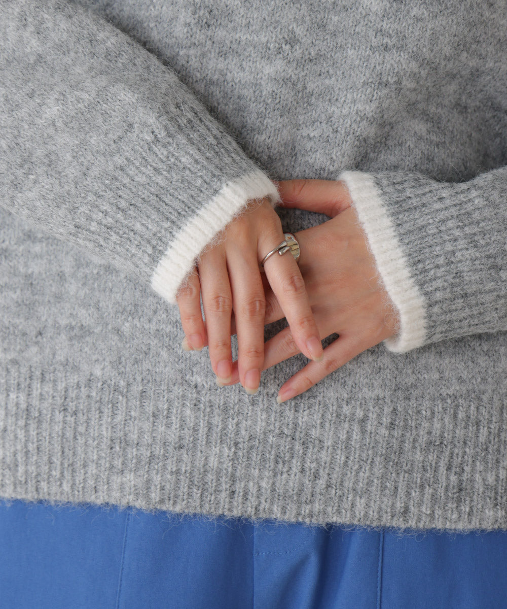 配色デザインニット