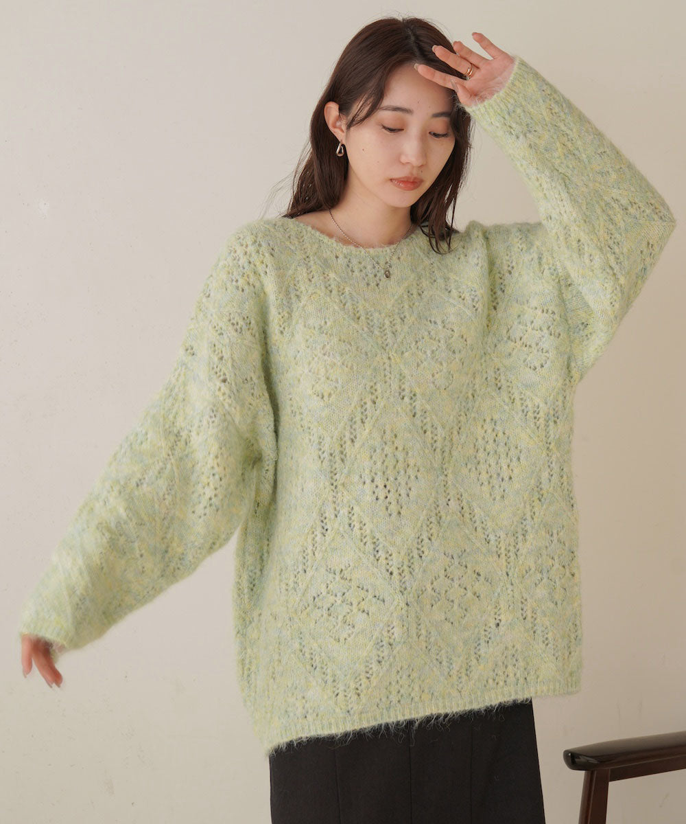 柄編みメランジニット
