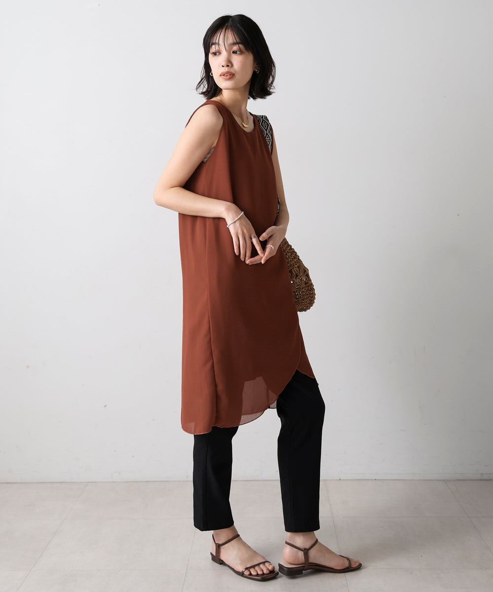 シンプルストレートチュニック