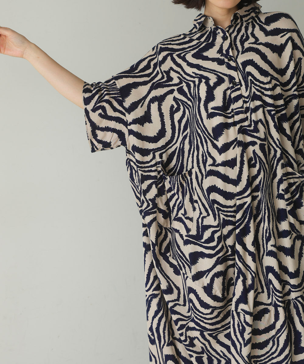 ゼブラ柄ワンピース