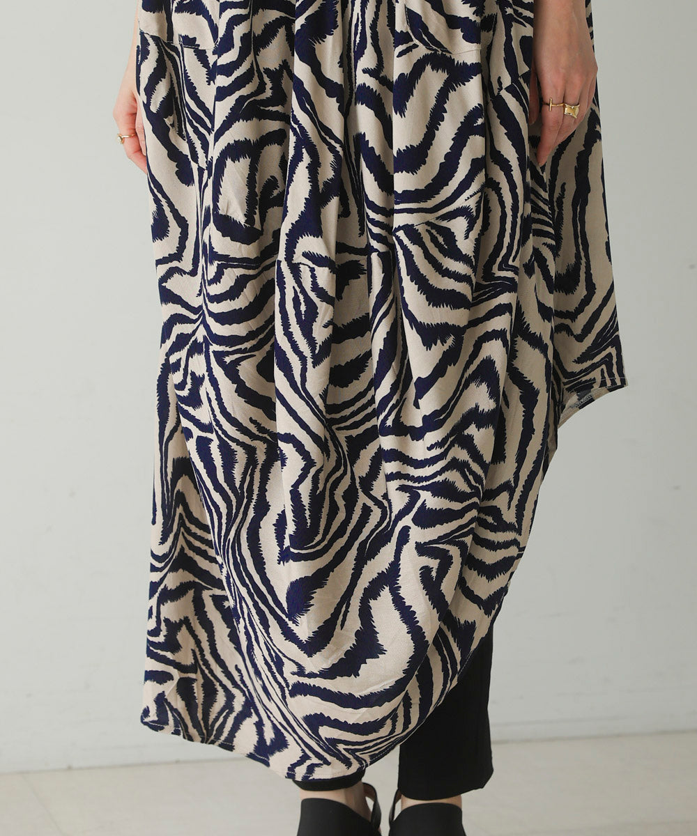 ゼブラ柄ワンピース