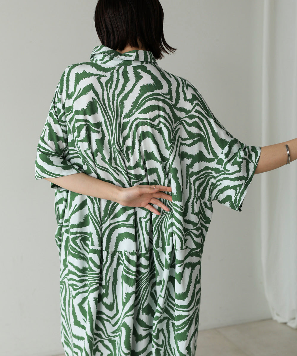 ゼブラ柄ワンピース