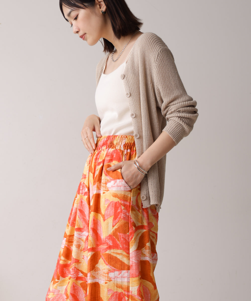 ペイントリーフ柄パンツ