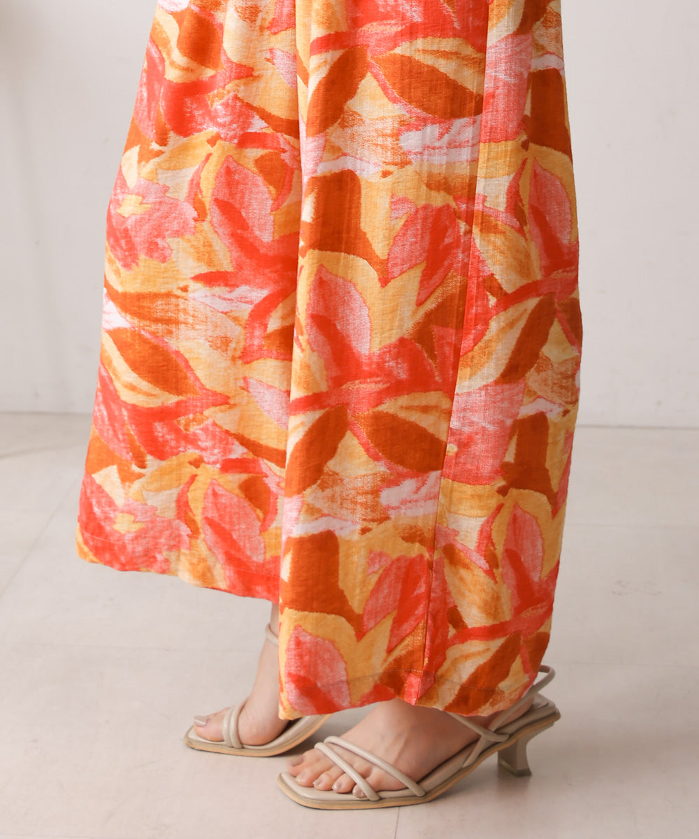 ペイントリーフ柄パンツ