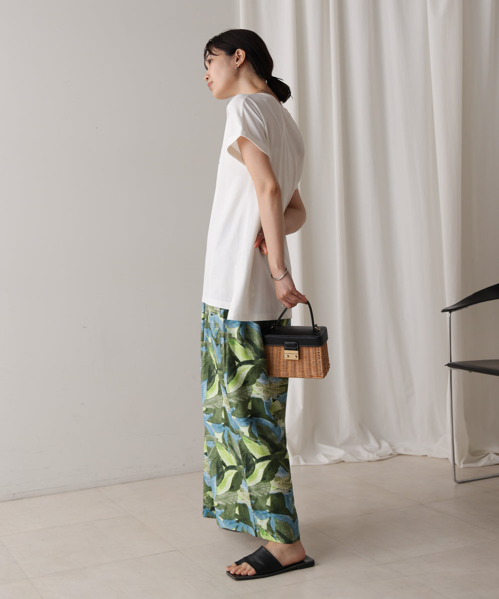 ペイントリーフ柄パンツ