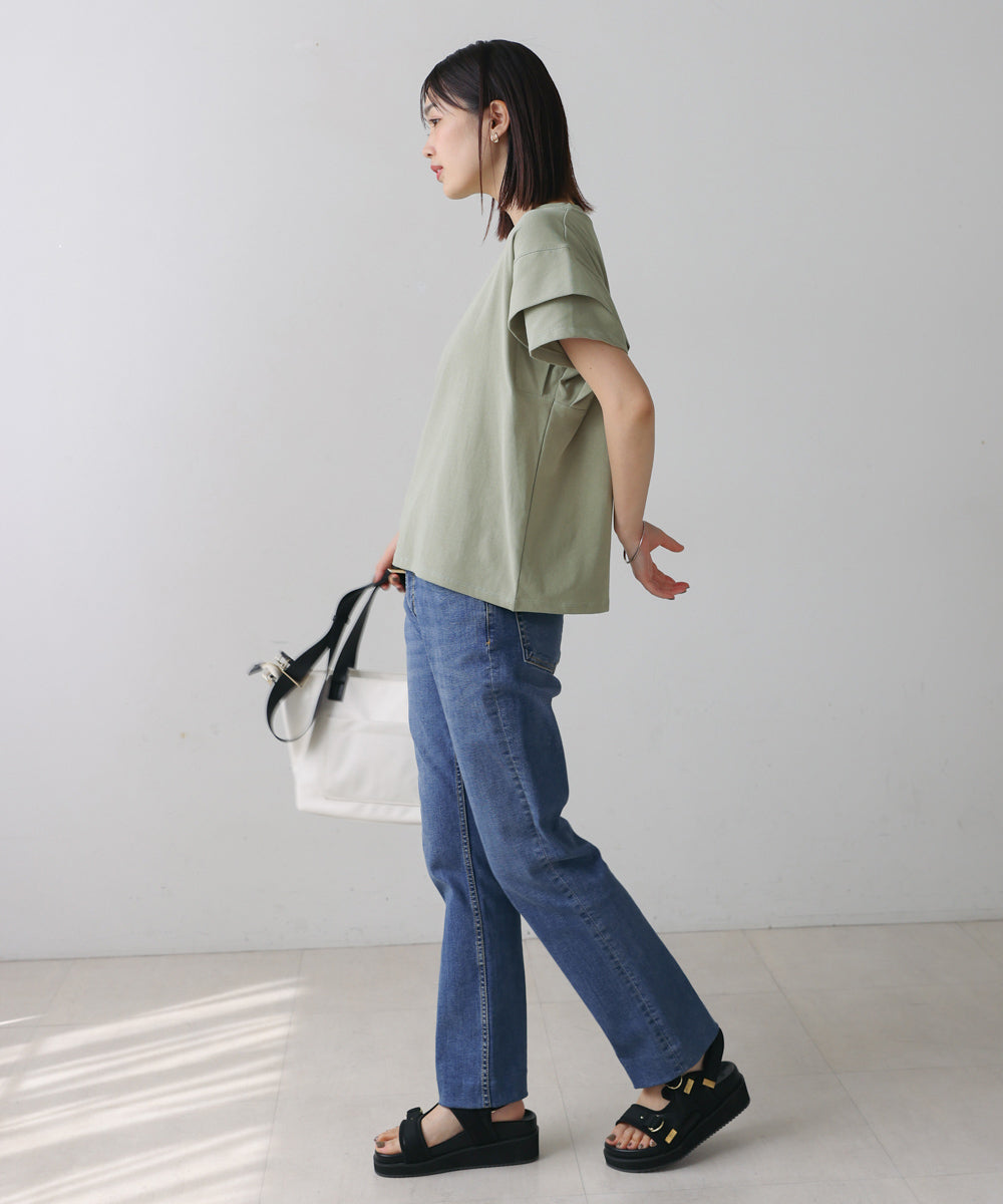 袖フリルプルオーバー