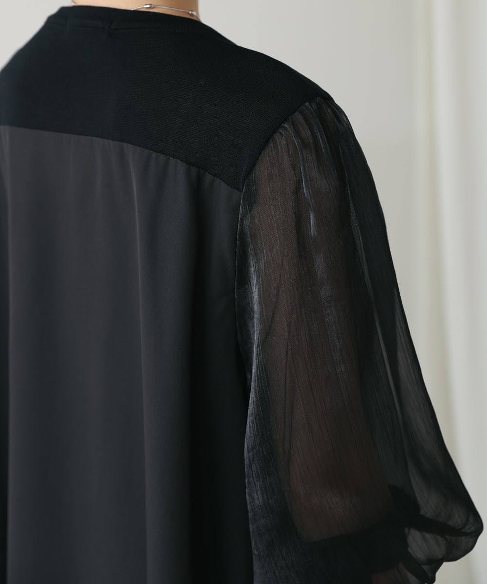 袖異素材バルーンスリーブプルオーバー