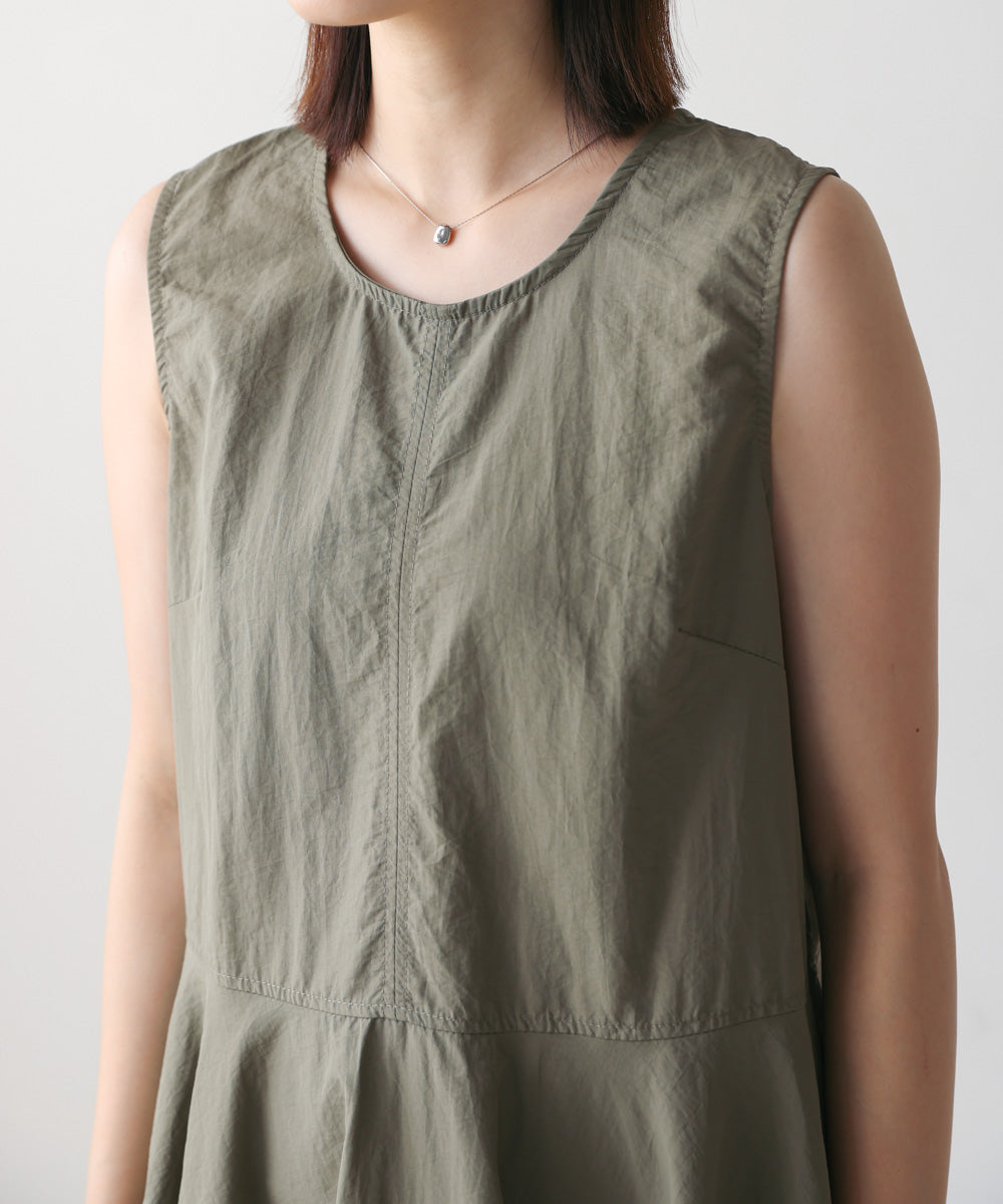 ノースリーブコクーンジャンスカ