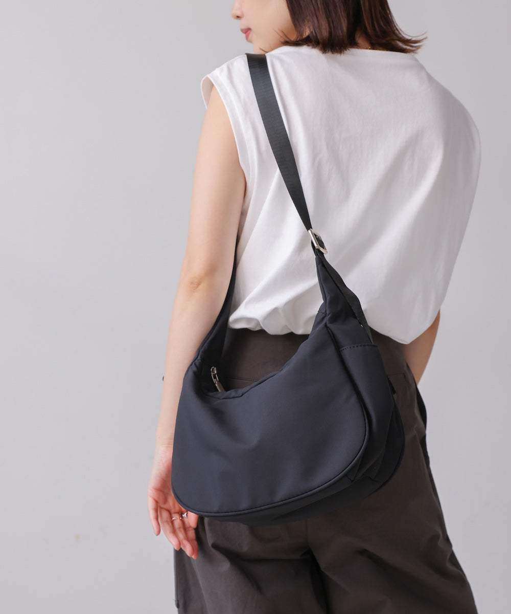 超軽量ショルダーバッグ