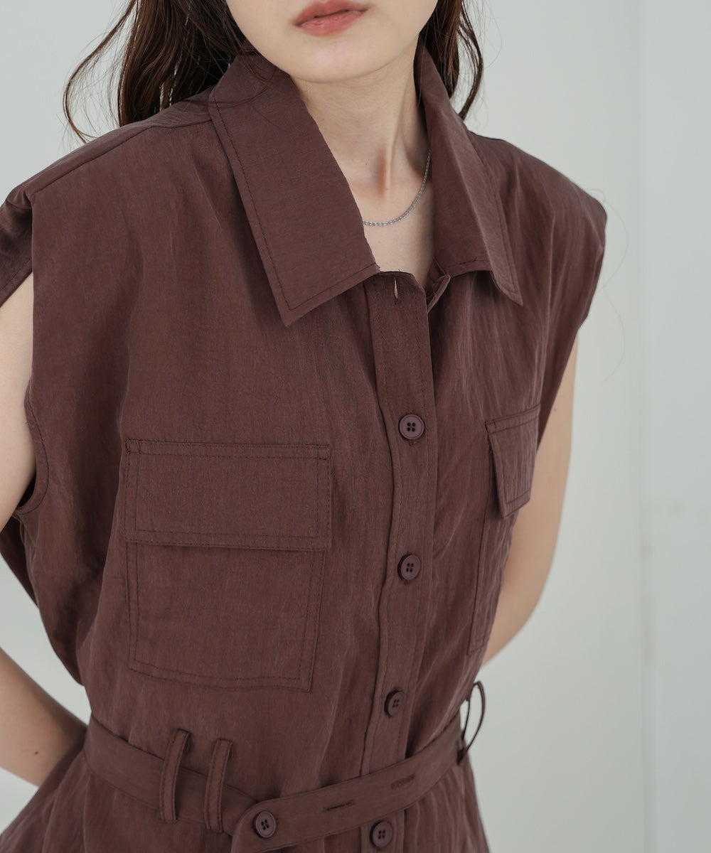 肩パット入りベストトップス