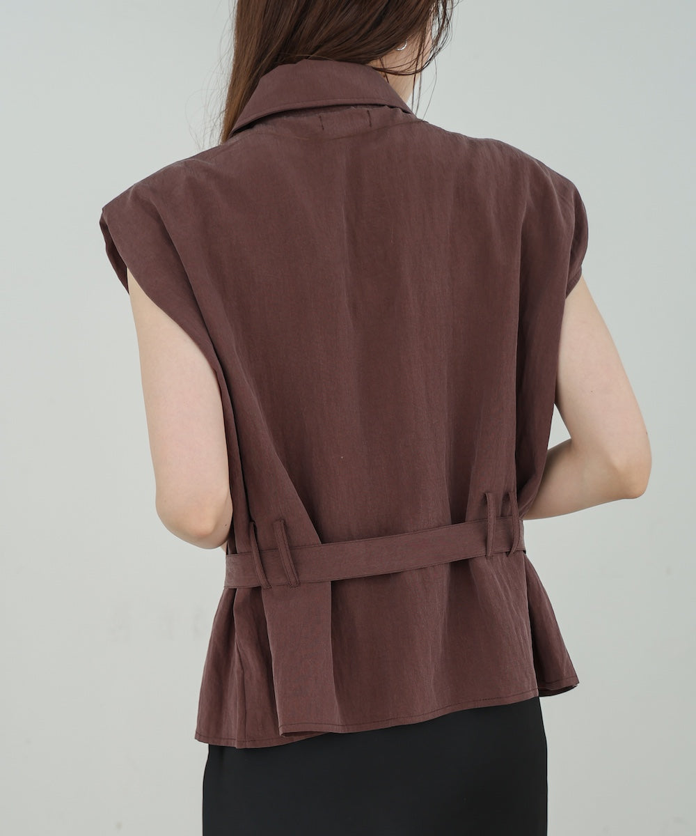 肩パット入りベストトップス