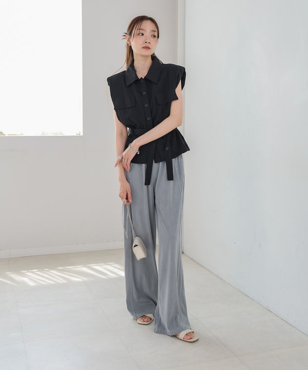 肩パット入りベストトップス