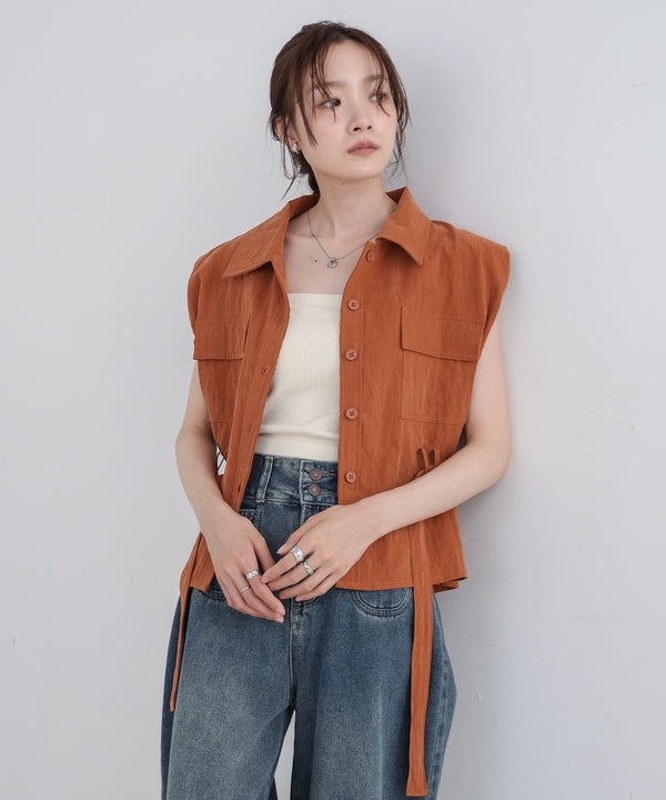 肩パット入りベストトップス