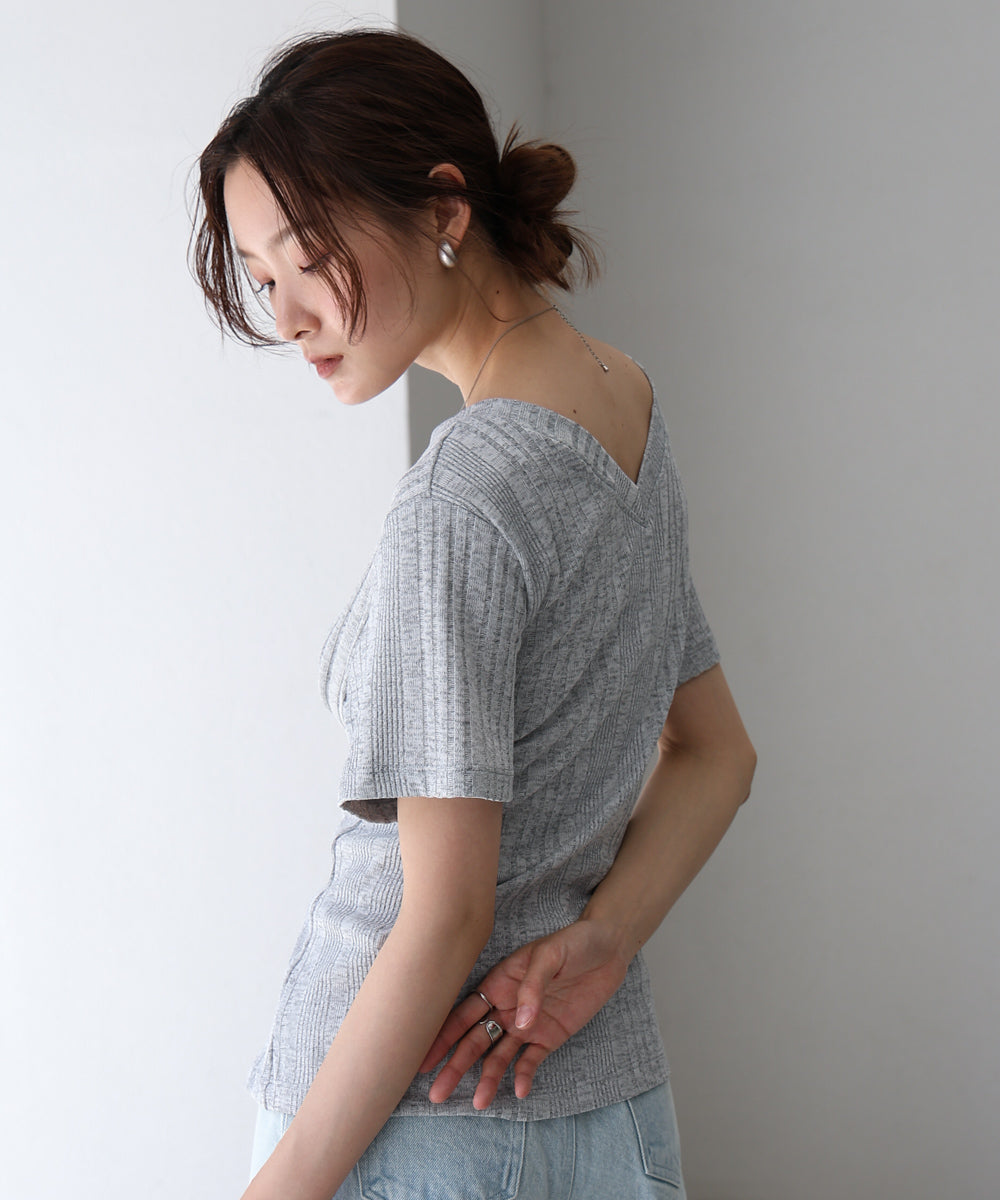 レイヤード風2WAYトップス