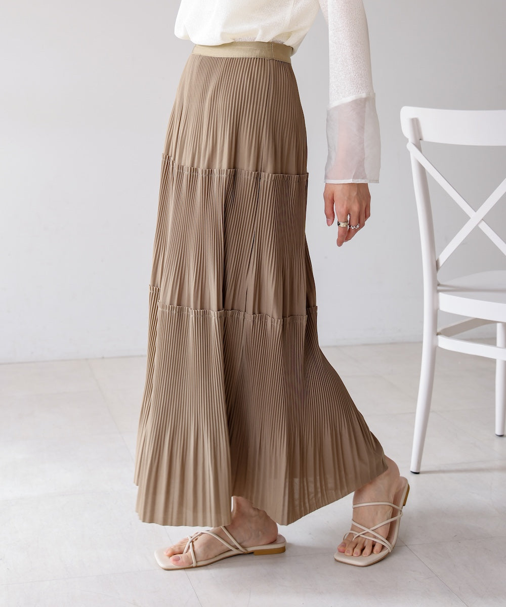 プリーツスカート