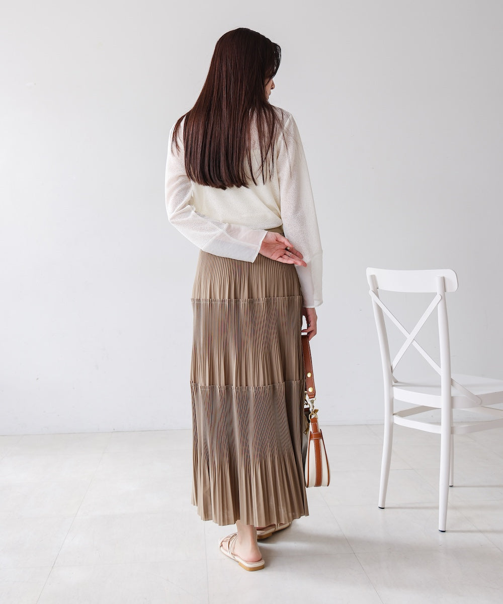 プリーツスカート