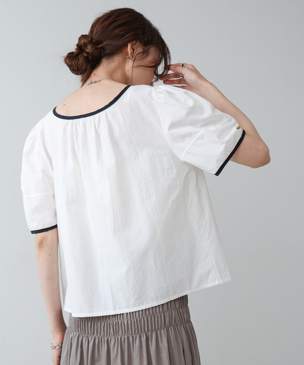 パイピングリボンブラウス