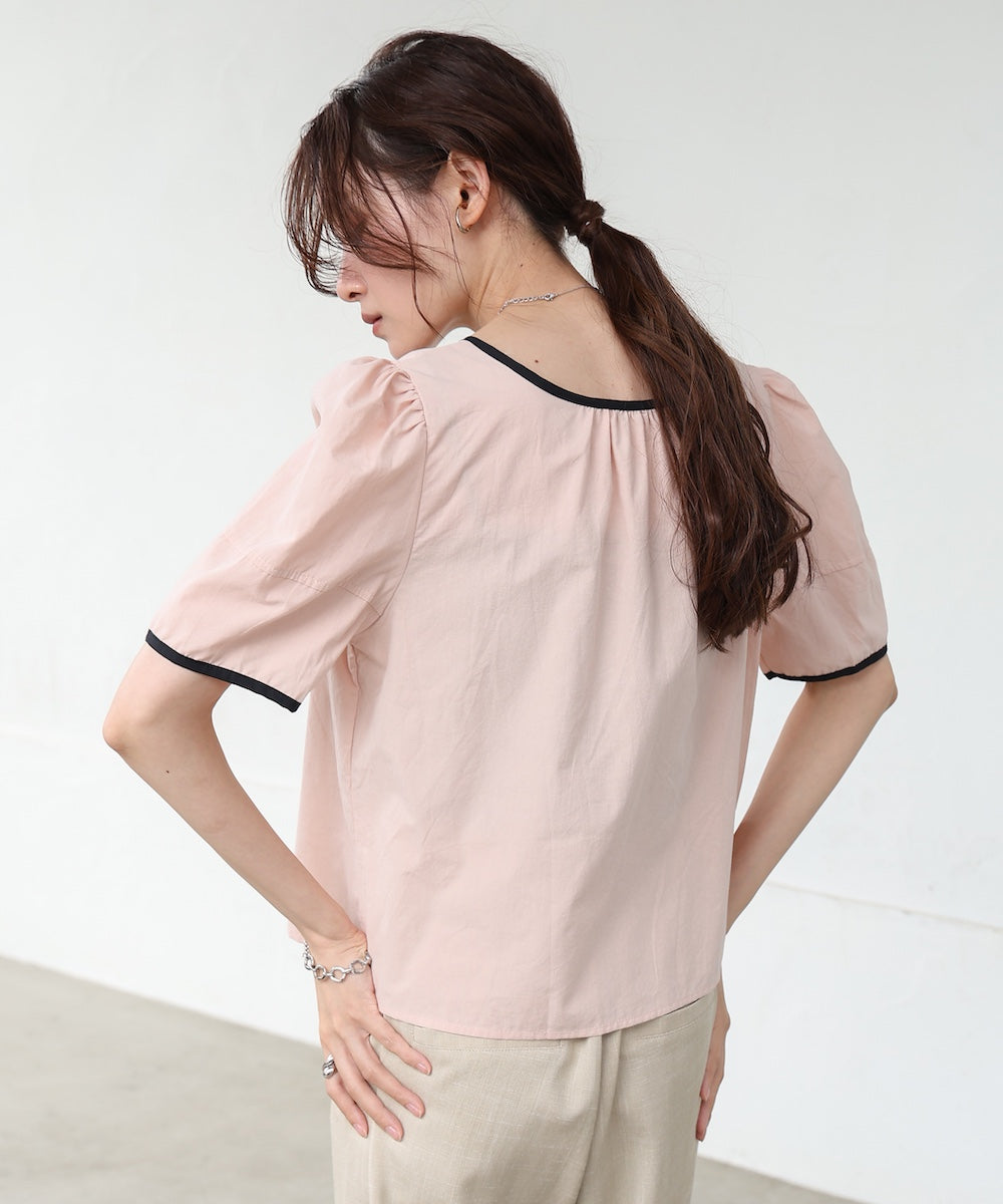 パイピングリボンブラウス