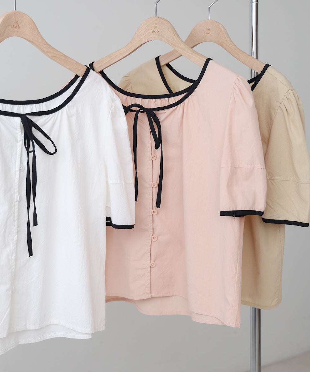 パイピングリボンブラウス