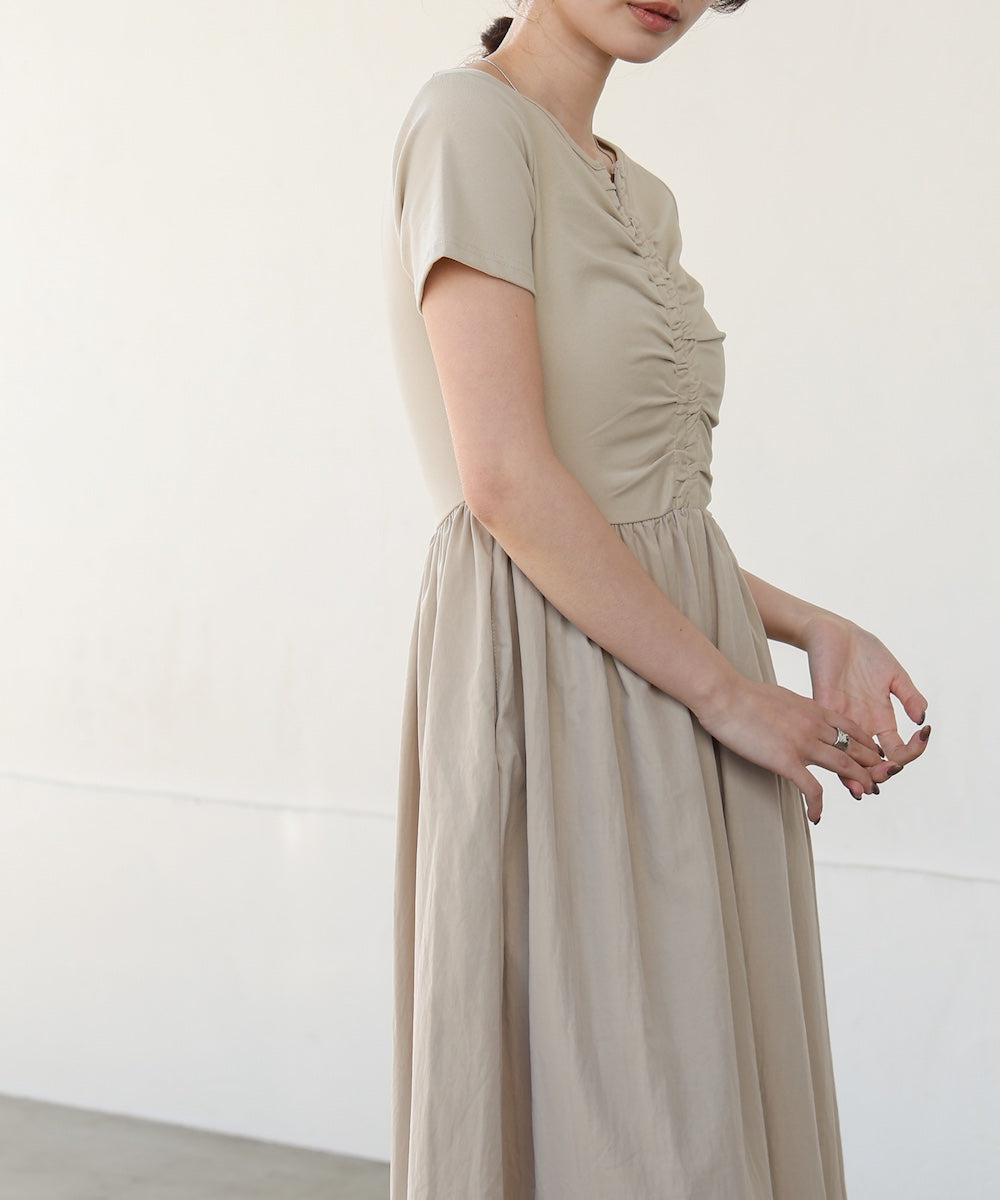 フロントギャザー異素材ドッキングワンピース