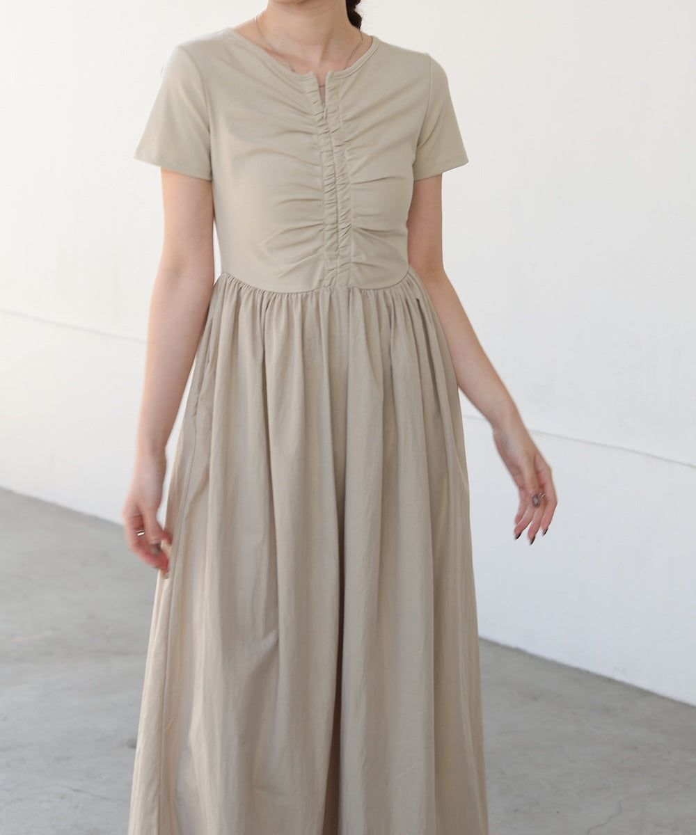 フロントギャザー異素材ドッキングワンピース