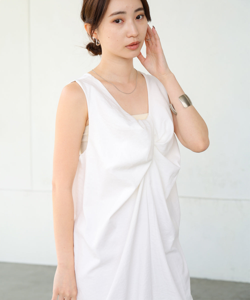 フロントねじりワンピース