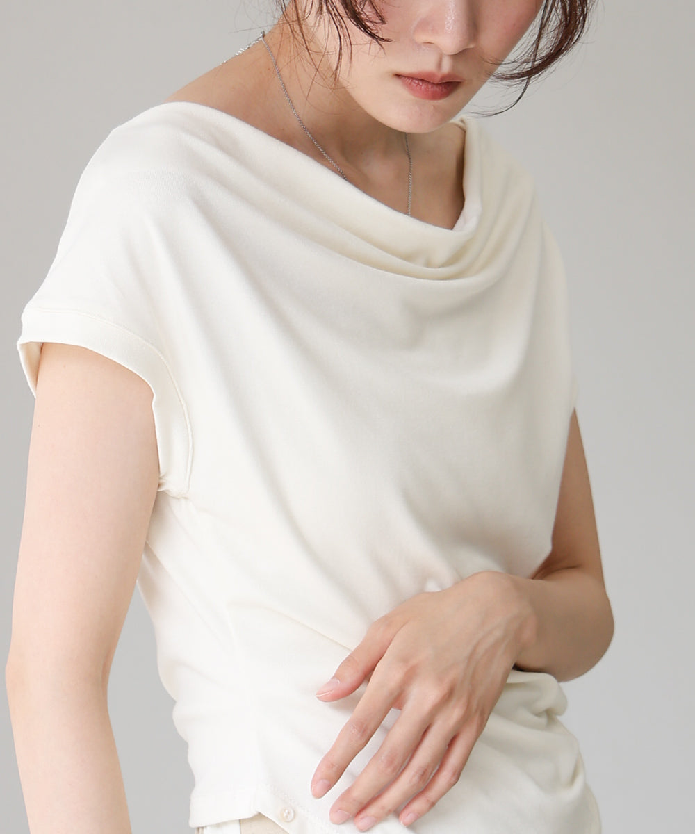 ドレープコンパクトトップス