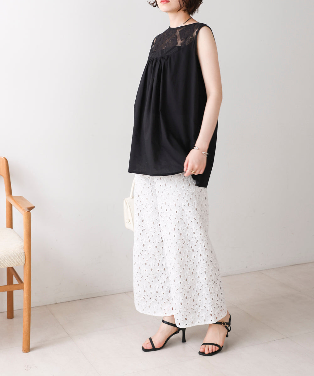 フラワーモチーフワイドパンツ