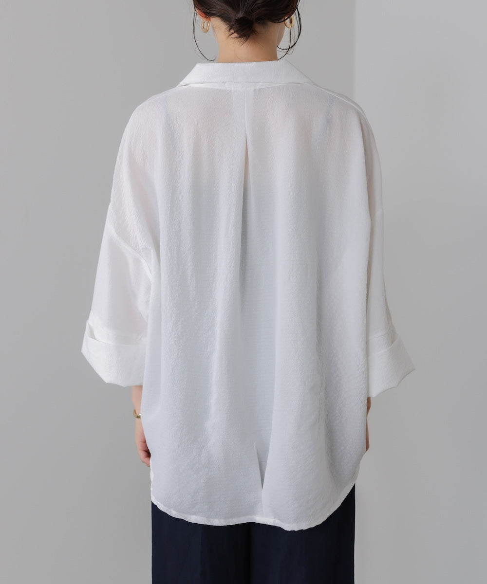 スキッパーシャツブラウス