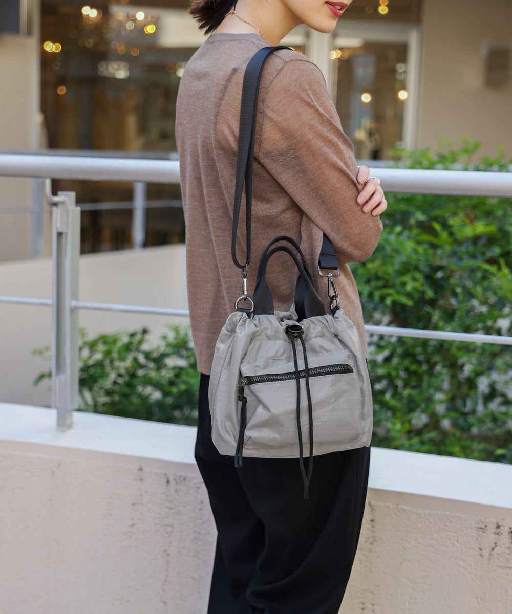 メタリックトートバッグ