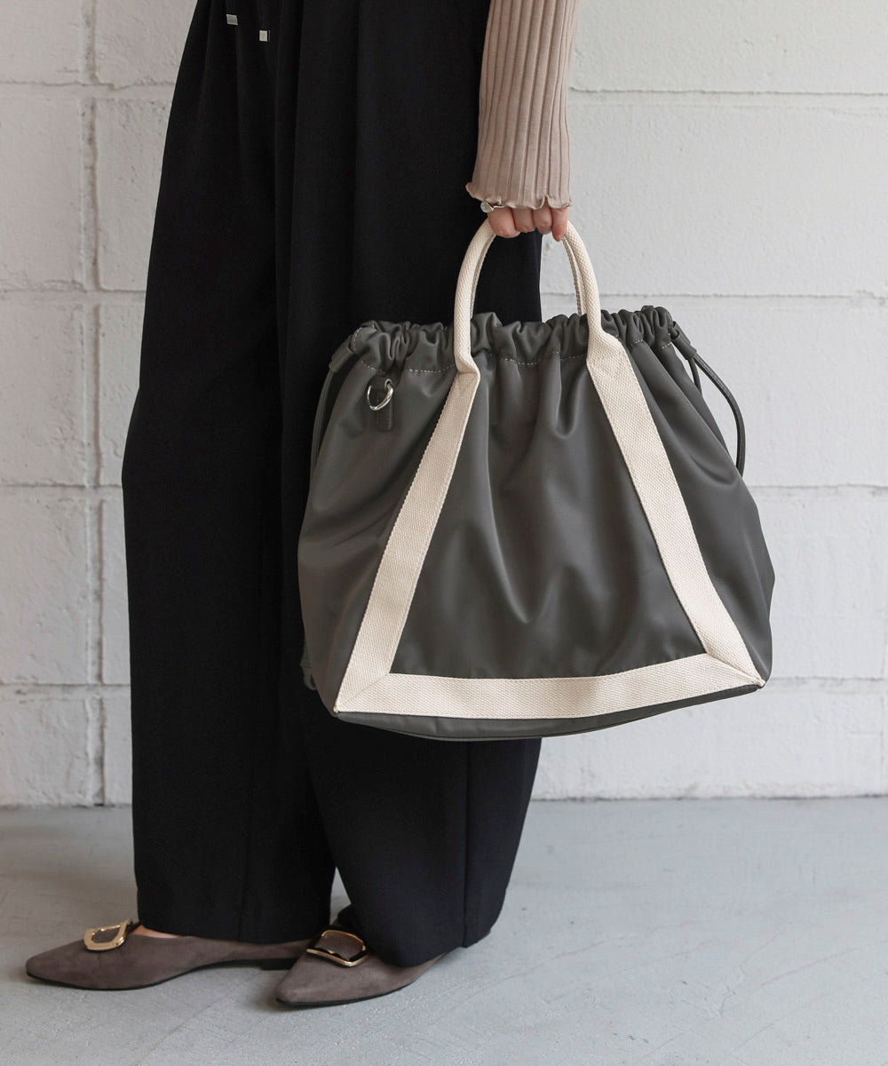 ライントートバック