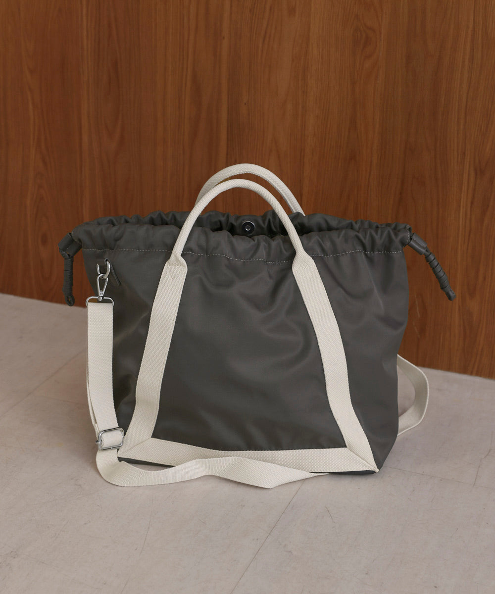 ライントートバック