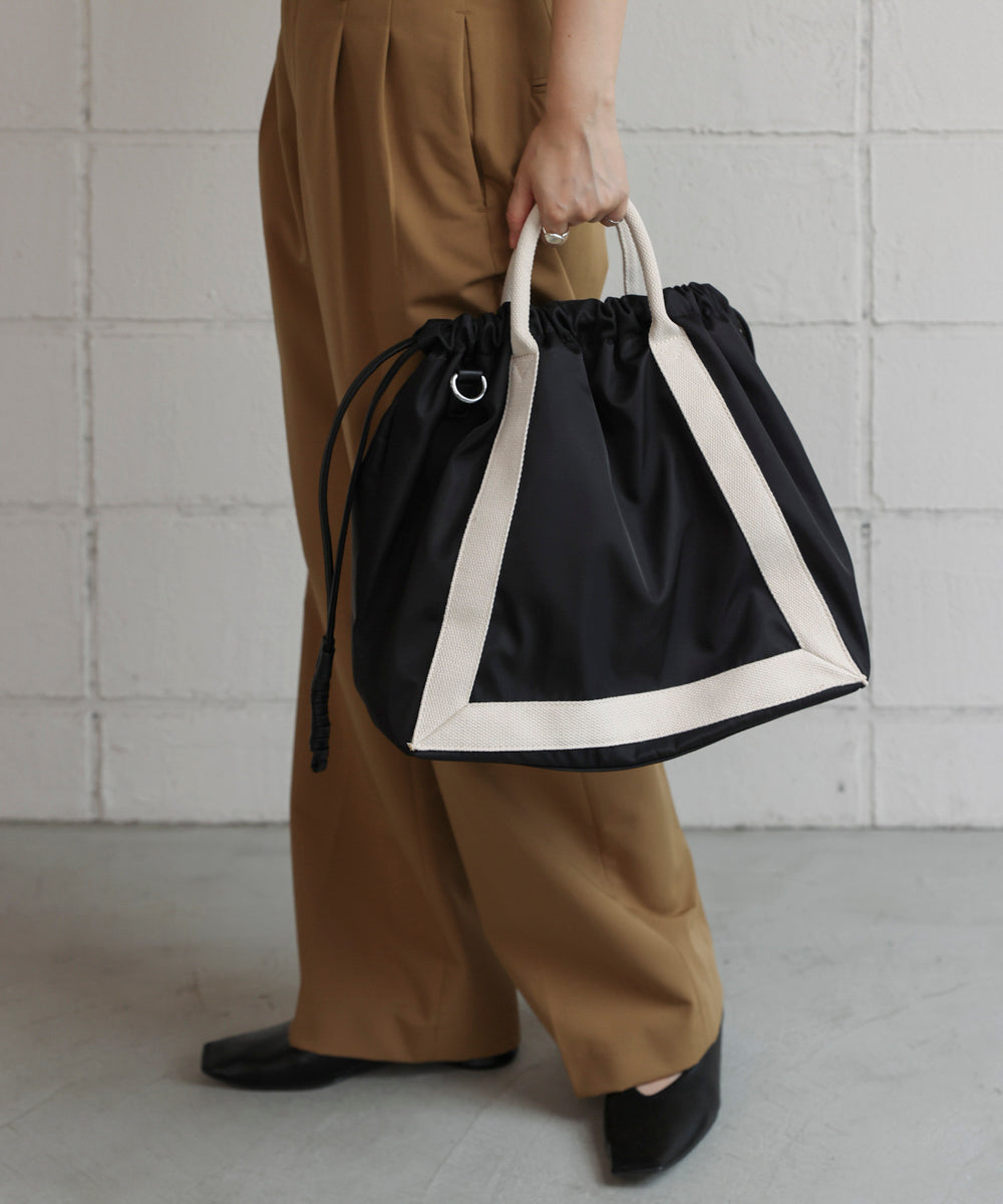 ライントートバック