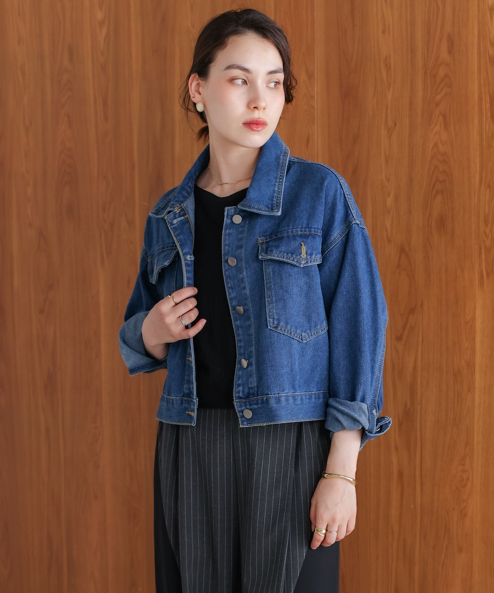 ショート丈デニムジャケット