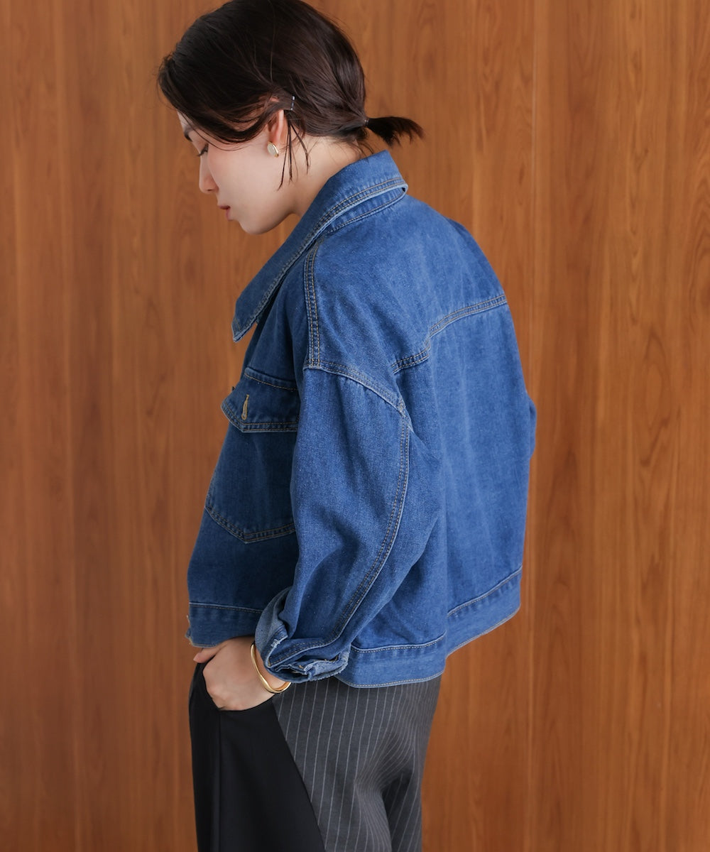 ショート丈デニムジャケット