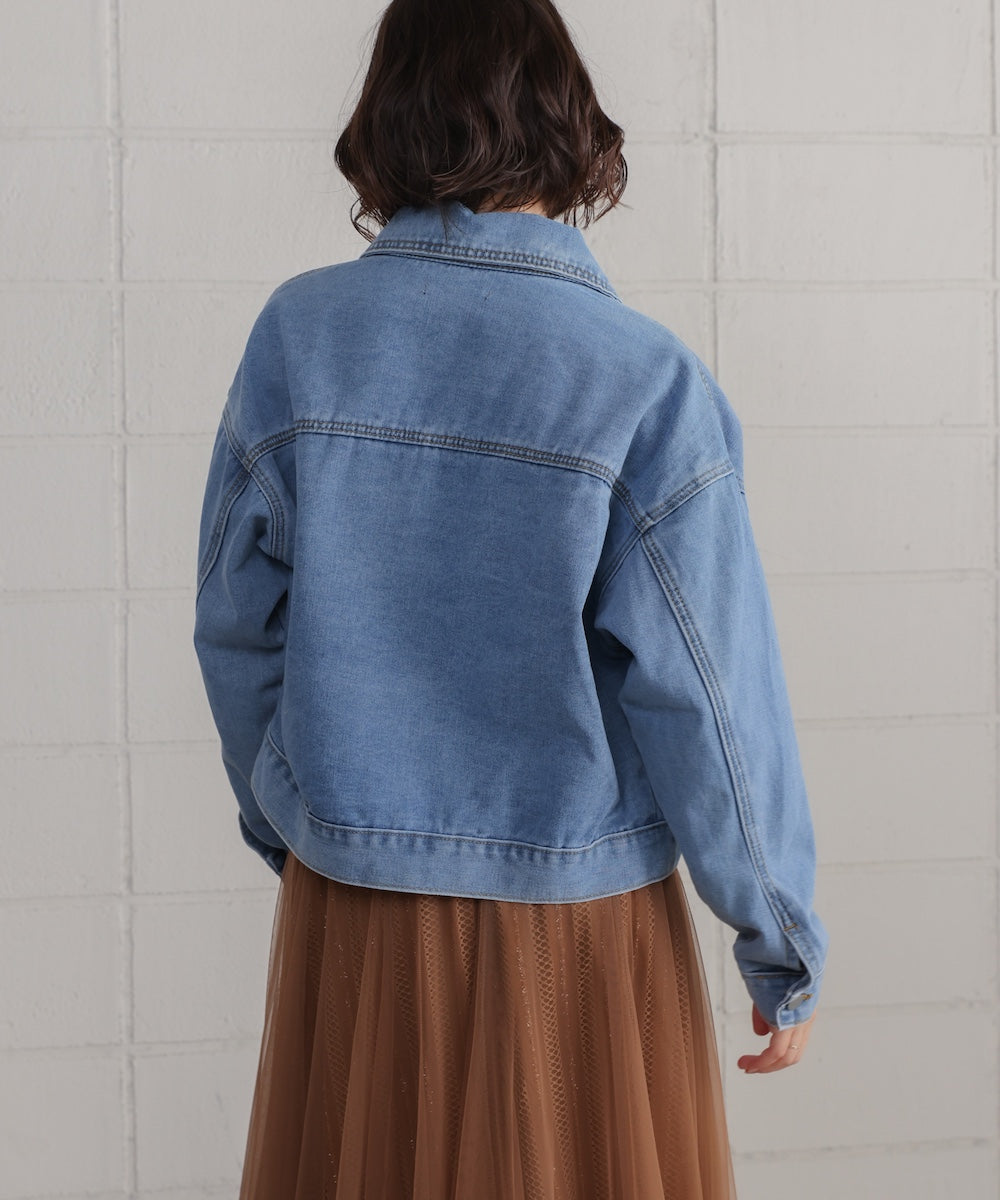 ショート丈デニムジャケット