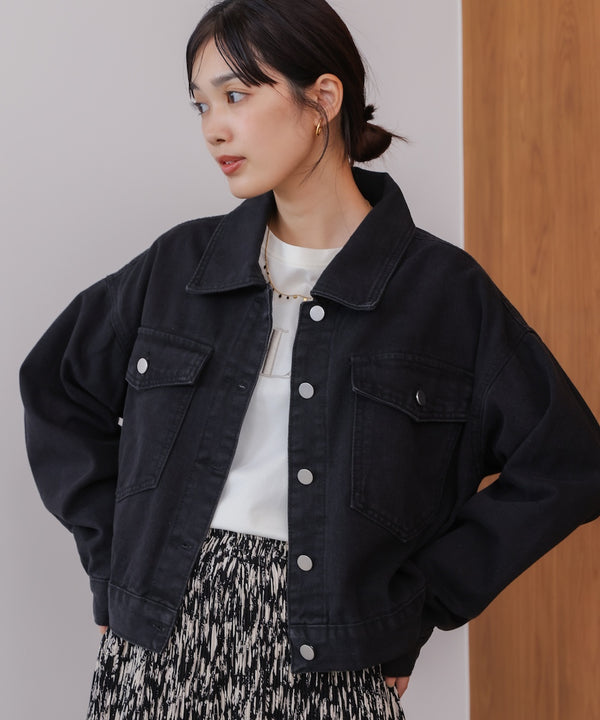 ショート丈デニムジャケット