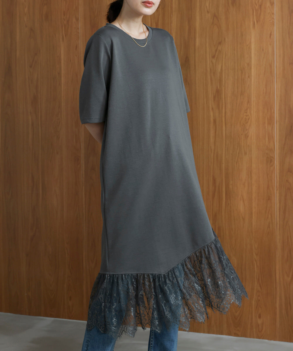 裾レースワンピース