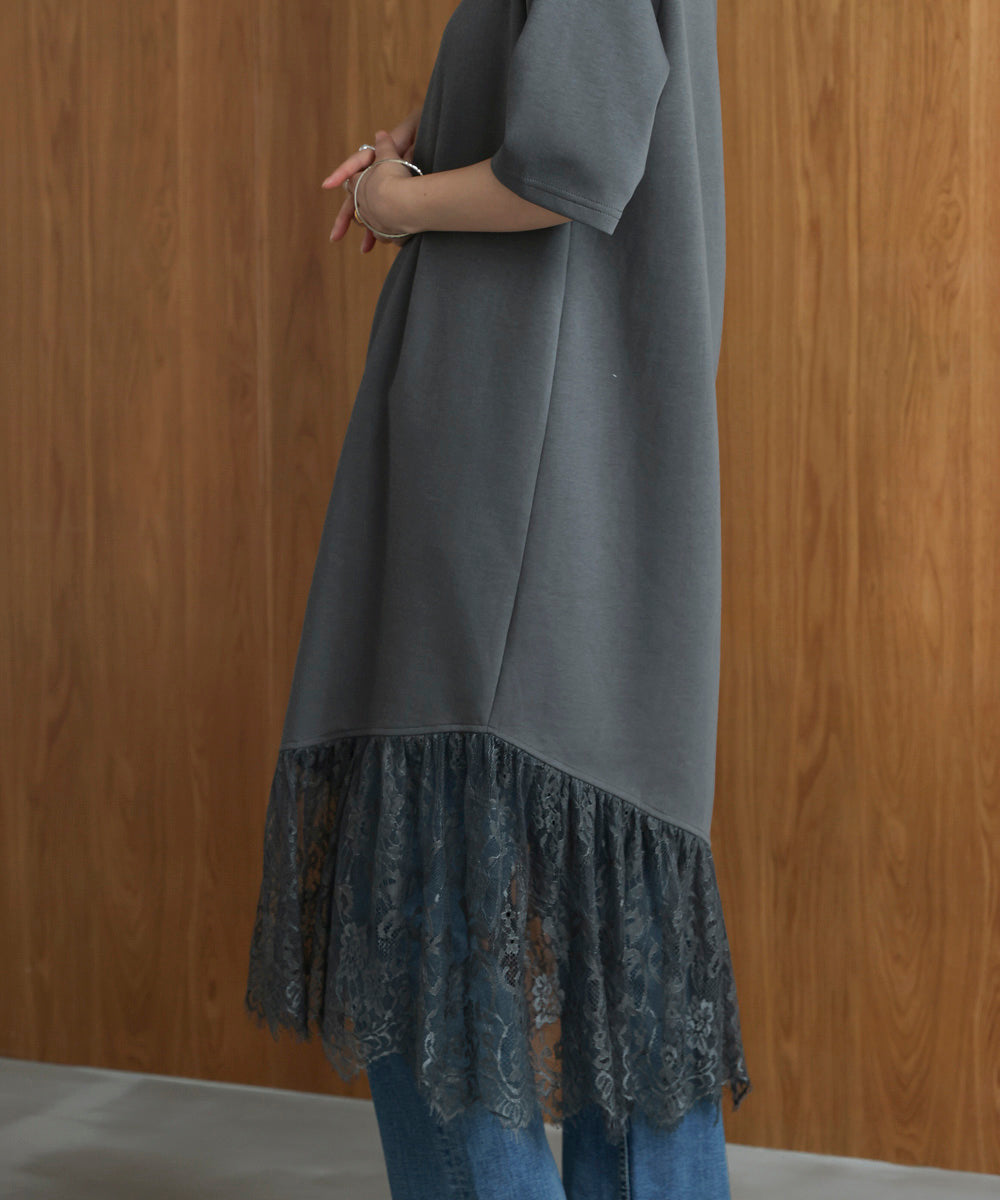 裾レースワンピース