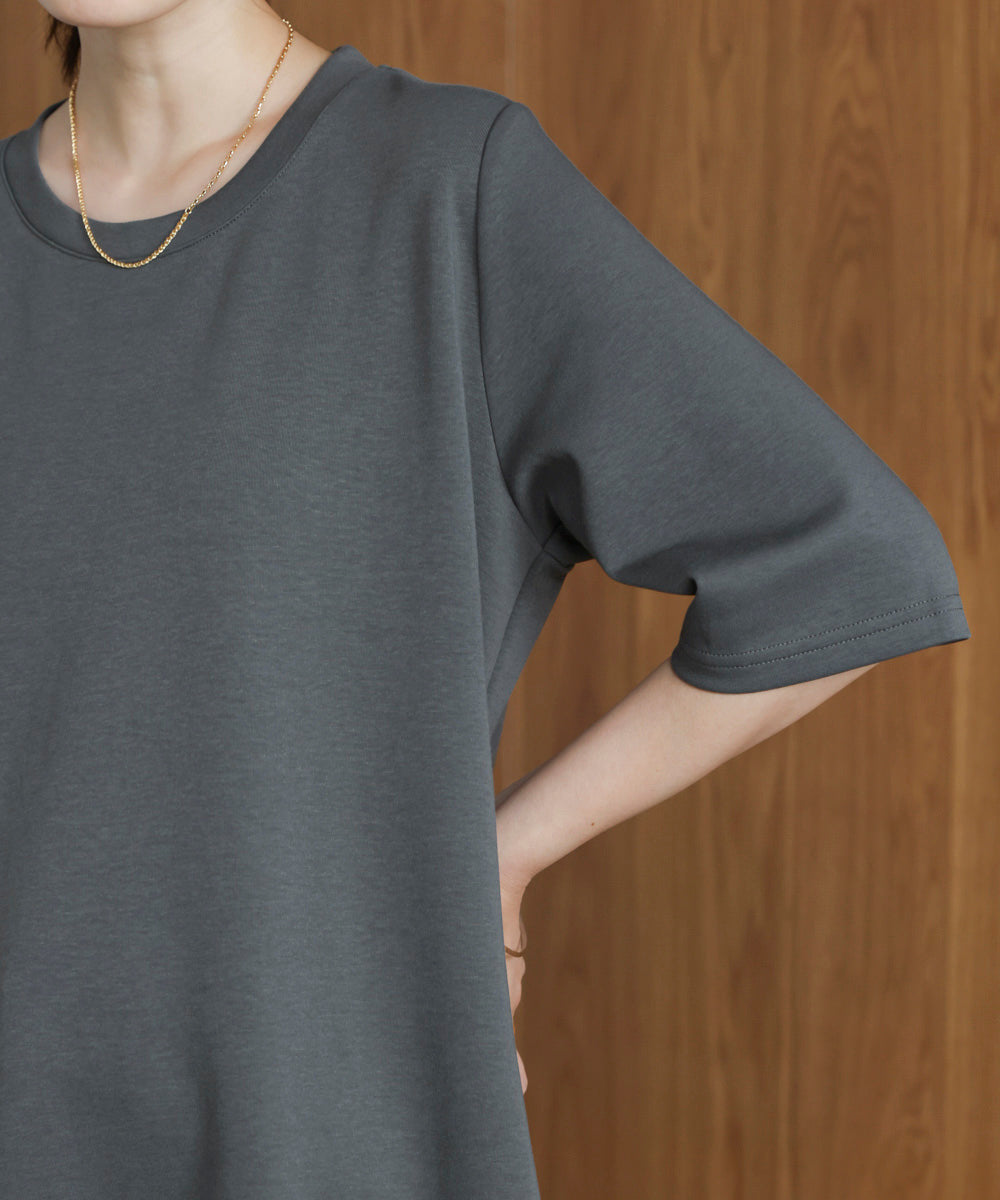 裾レースワンピース